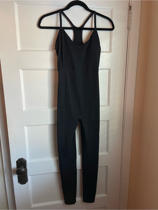 Athleta Pants - Athleta Transcend 7/8 Strappy Bodysuit with Racerback Straps
